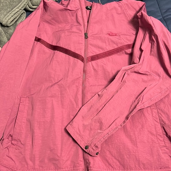 Nike Other - Nike windbreaker, NEVER WORN!